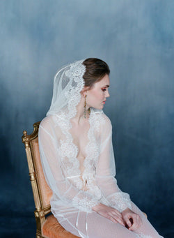 Ivory Lace Bridal Cover up Robe Islene - Emily Riggs 